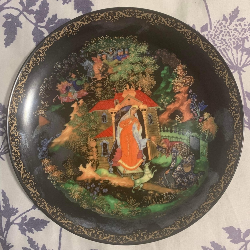 Palekh USSR Russia Original 1988 “The Princess And The 7 Bogatyrs" Collection